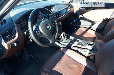Внедорожник / Кроссовер BMW X1 2014 в Лохвице
