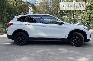 Внедорожник / Кроссовер BMW X1 2019 в Ровно