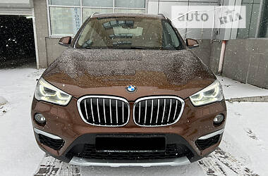 Внедорожник / Кроссовер BMW X1 2015 в Киеве