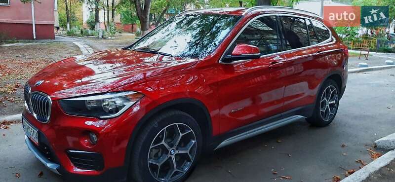 Внедорожник / Кроссовер BMW X1 2017 в Луцке