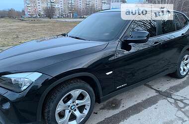 Внедорожник / Кроссовер BMW X1 2010 в Запорожье
