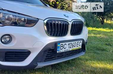 Внедорожник / Кроссовер BMW X1 2016 в Золочеве