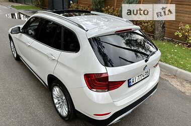 Внедорожник / Кроссовер BMW X1 2013 в 