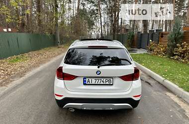 Внедорожник / Кроссовер BMW X1 2013 в 