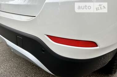 Внедорожник / Кроссовер BMW X1 2013 в 
