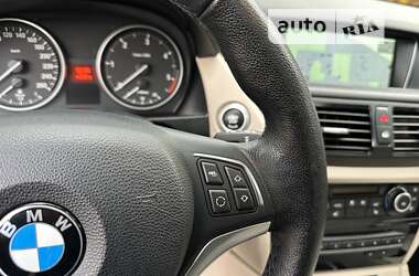 Внедорожник / Кроссовер BMW X1 2013 в 