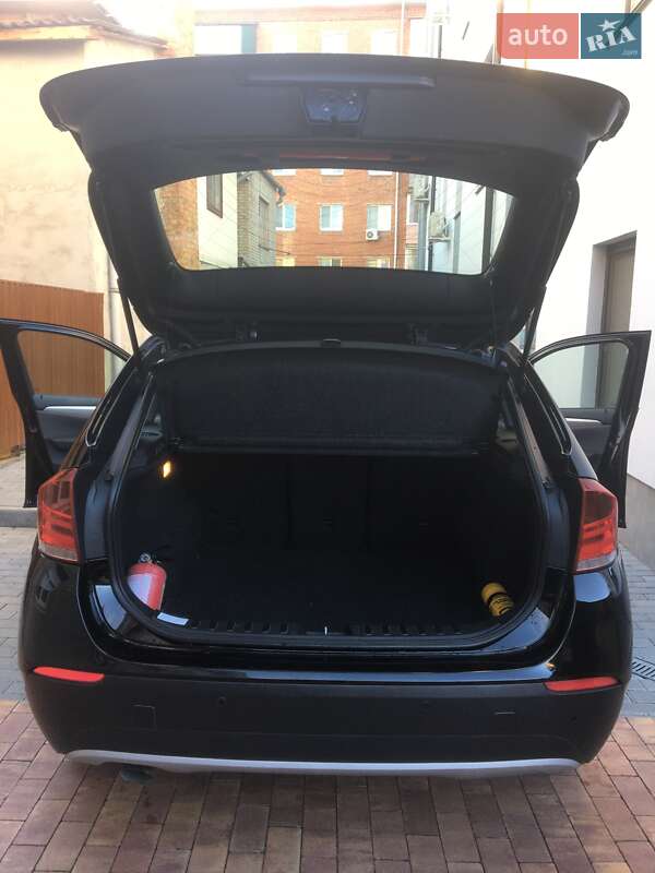 Внедорожник / Кроссовер BMW X1 2012 в Виннице