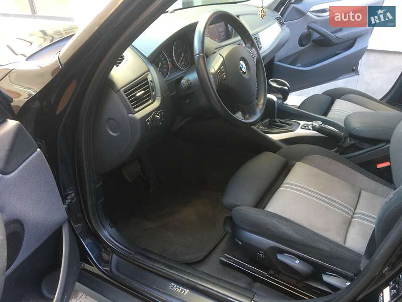 Внедорожник / Кроссовер BMW X1 2012 в Виннице