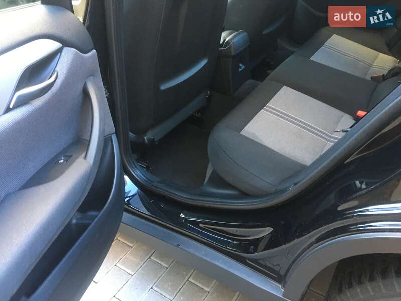 Внедорожник / Кроссовер BMW X1 2012 в Виннице