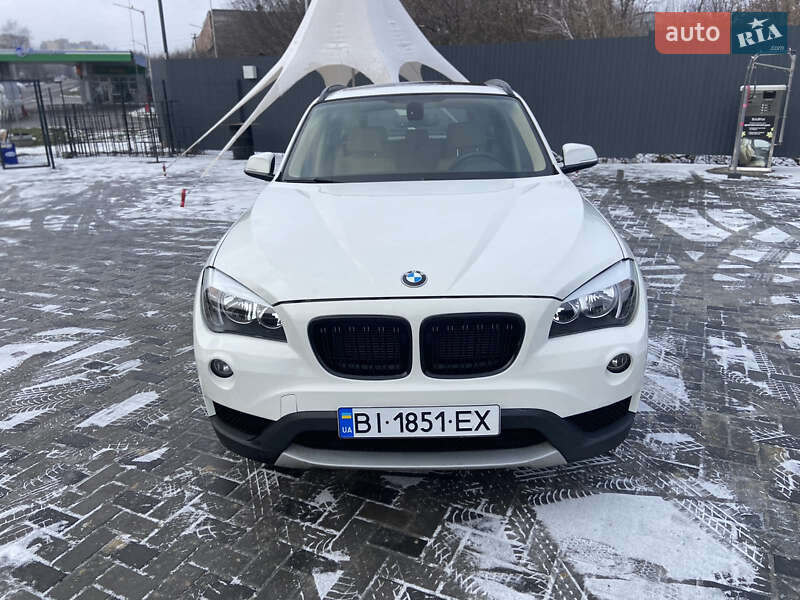 Позашляховик / Кросовер BMW X1 2013 в Кременчуці