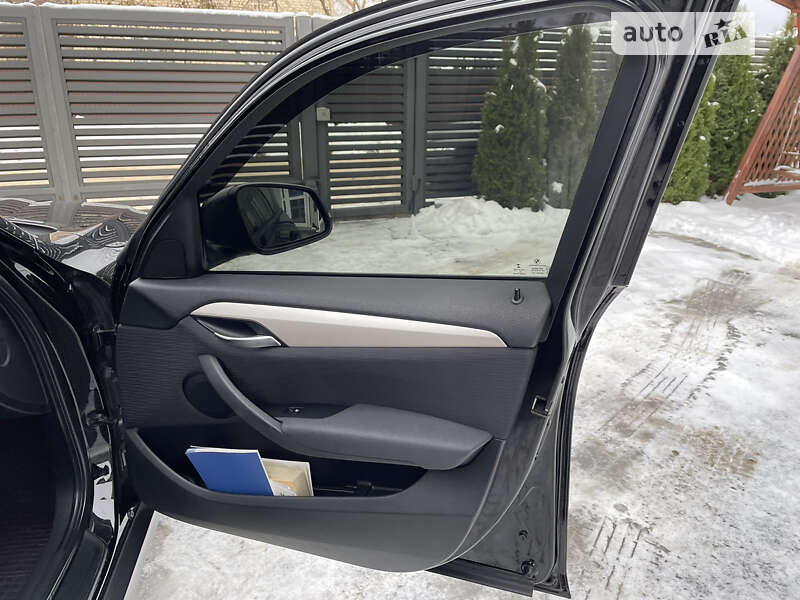 Позашляховик / Кросовер BMW X1 2013 в Луцьку