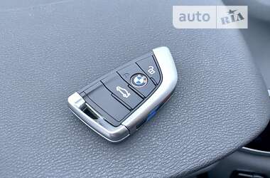 Внедорожник / Кроссовер BMW X1 2018 в 
