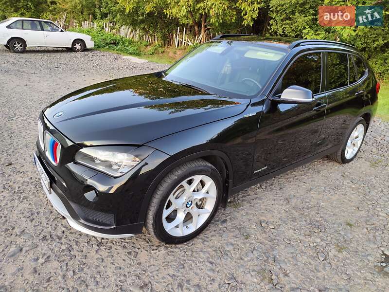 Внедорожник / Кроссовер BMW X1 2012 в Мукачево