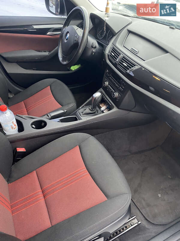 Внедорожник / Кроссовер BMW X1 2011 в Киеве