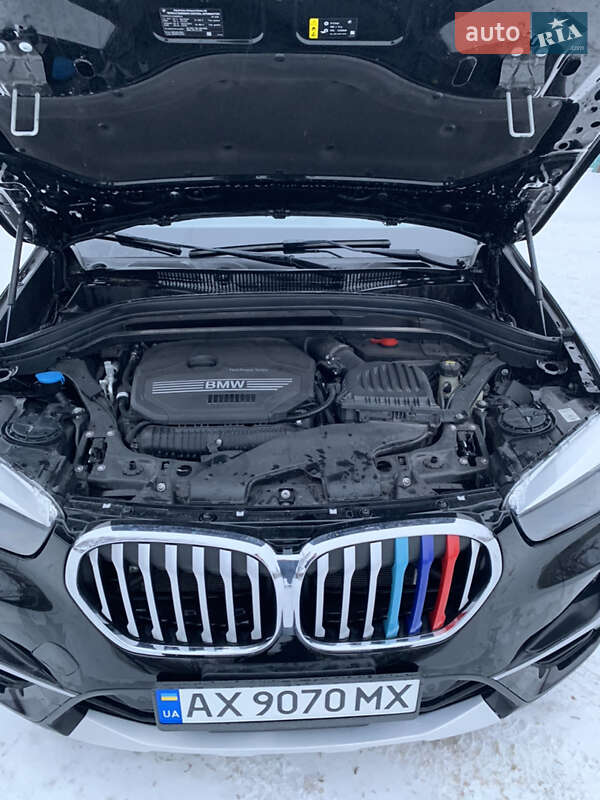 Внедорожник / Кроссовер BMW X1 2019 в Харькове