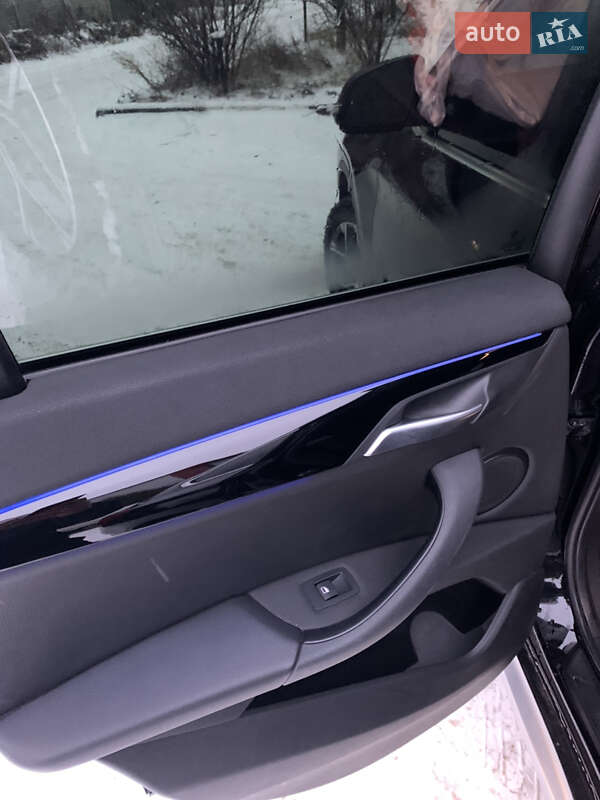 Внедорожник / Кроссовер BMW X1 2019 в Харькове