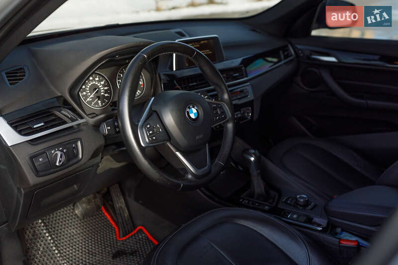Позашляховик / Кросовер BMW X1 2016 в Хмельницькому