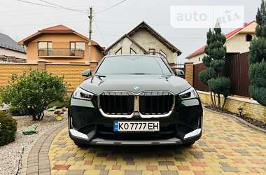 Внедорожник / Кроссовер BMW X1 2023 в Мукачево