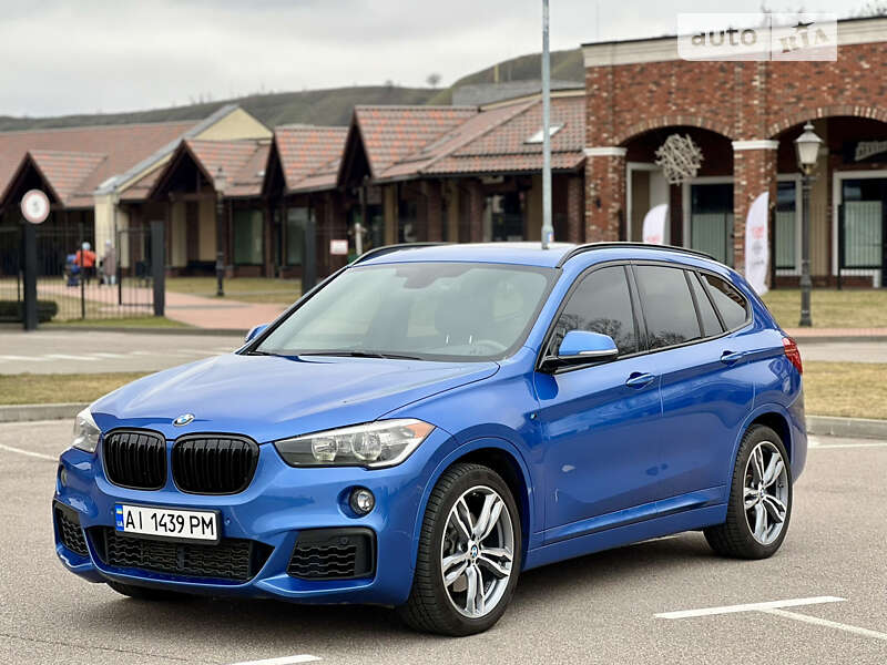 Внедорожник / Кроссовер BMW X1 2016 в Обухове