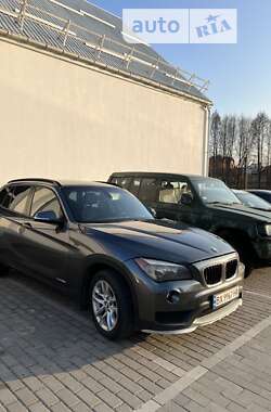 Внедорожник / Кроссовер BMW X1 2015 в Киеве