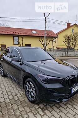 Внедорожник / Кроссовер BMW X1 2019 в Городке