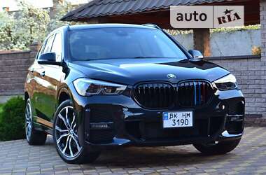 Позашляховик / Кросовер BMW X1 2021 в Києві