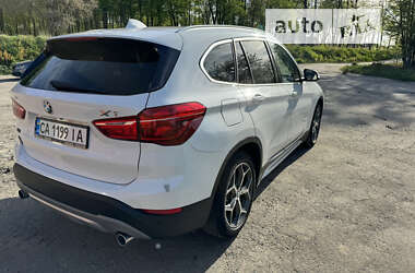 Позашляховик / Кросовер BMW X1 2016 в Звенигородці