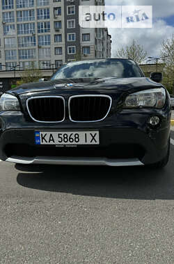 Позашляховик / Кросовер BMW X1 2011 в Києві