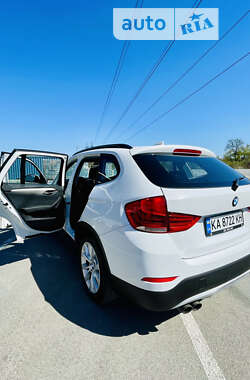 Внедорожник / Кроссовер BMW X1 2013 в Киеве