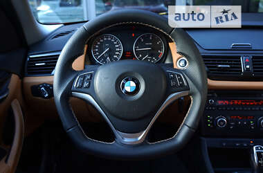 Внедорожник / Кроссовер BMW X1 2013 в Львове