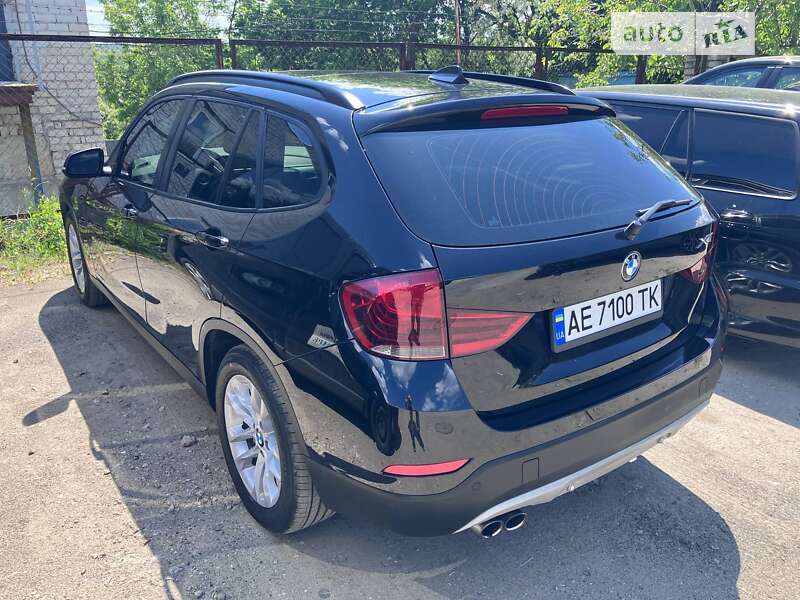 Внедорожник / Кроссовер BMW X1 2014 в Днепре