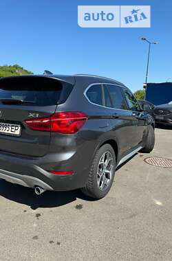 Позашляховик / Кросовер BMW X1 2016 в Києві