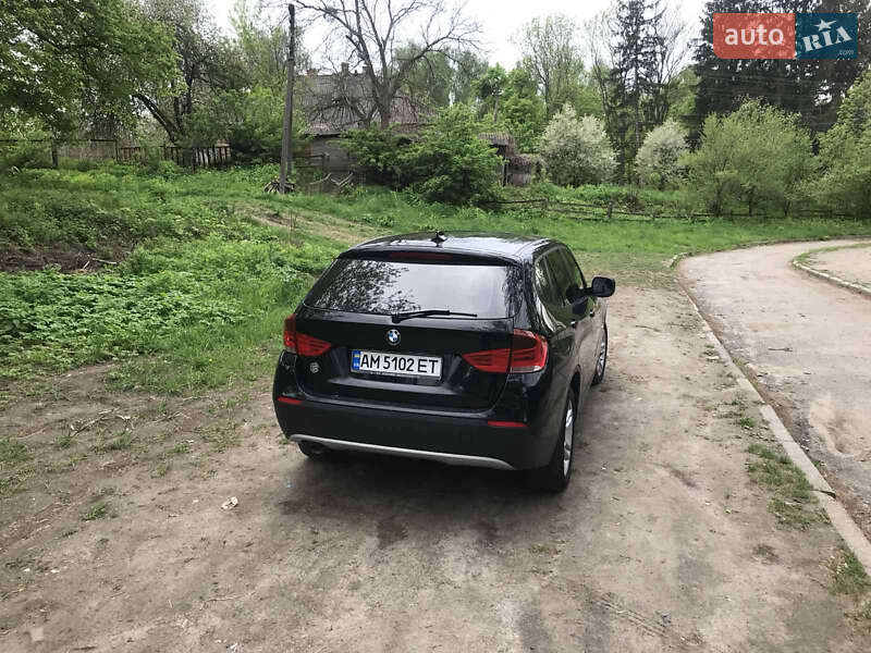 Позашляховик / Кросовер BMW X1 2011 в Житомирі