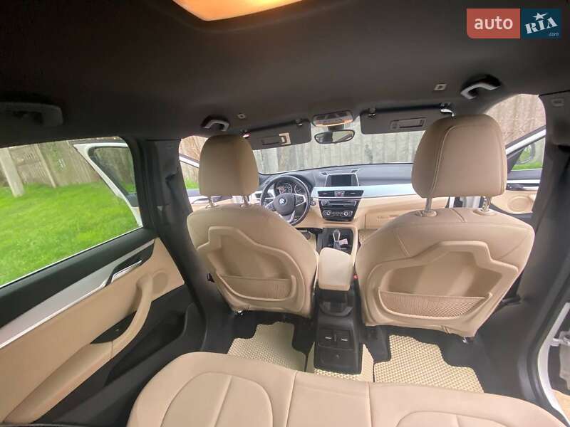 Позашляховик / Кросовер BMW X1 2016 в Одесі