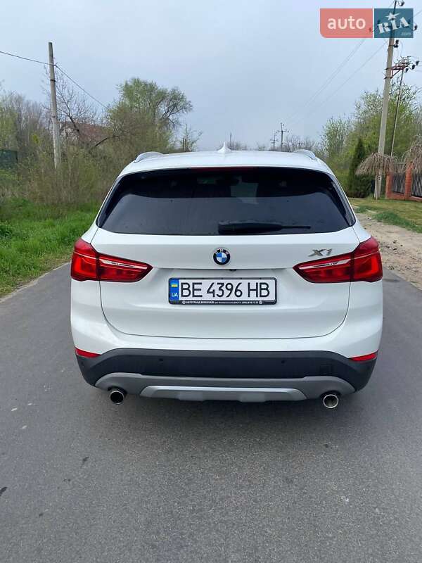 Позашляховик / Кросовер BMW X1 2016 в Одесі