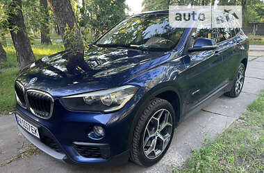 Позашляховик / Кросовер BMW X1 2016 в Києві