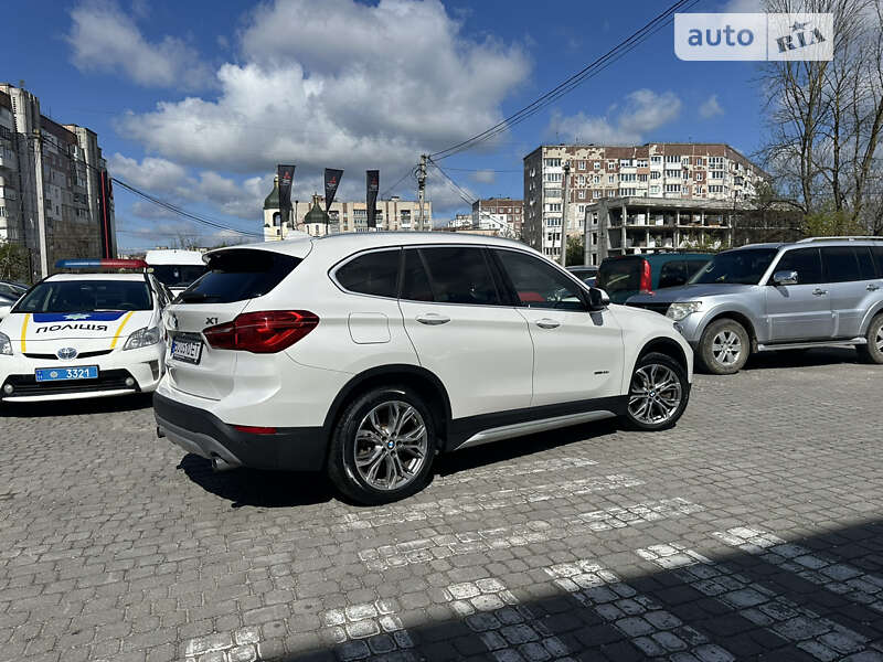 Позашляховик / Кросовер BMW X1 2016 в Тернополі