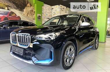 Внедорожник / Кроссовер BMW X1 2023 в Киеве