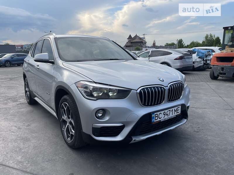 Позашляховик / Кросовер BMW X1 2018 в Львові