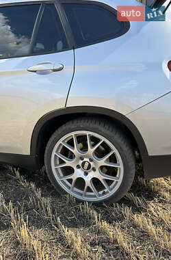 Внедорожник / Кроссовер BMW X1 2013 в 