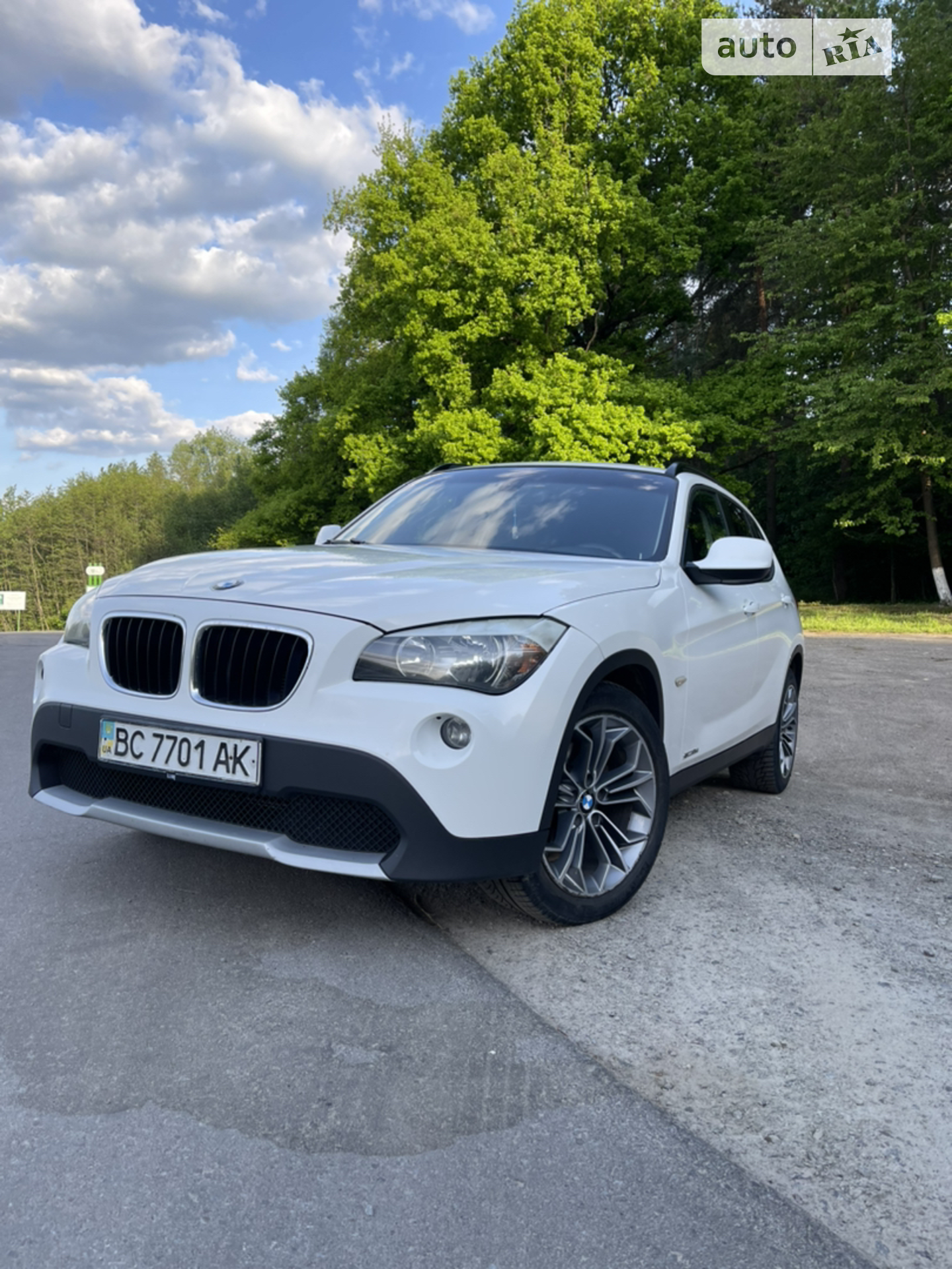 2011 BMW X1 - мініатюра 2