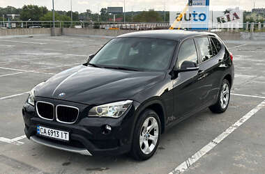 Внедорожник / Кроссовер BMW X1 2013 в Киеве