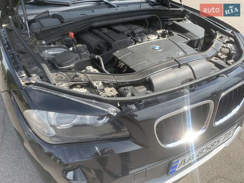 Внедорожник / Кроссовер BMW X1 2011 в Киеве