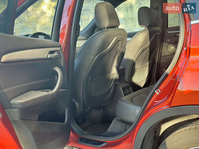 Позашляховик / Кросовер BMW X1 2017 в Києві