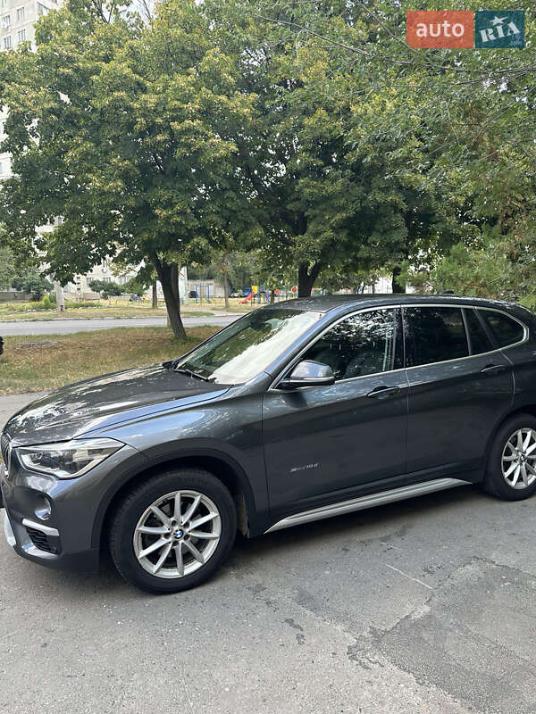 Позашляховик / Кросовер BMW X1 2016 в Харкові