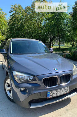 Внедорожник / Кроссовер BMW X1 2011 в Хотине