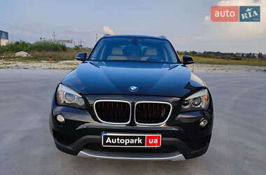Позашляховик / Кросовер BMW X1 2014 в 