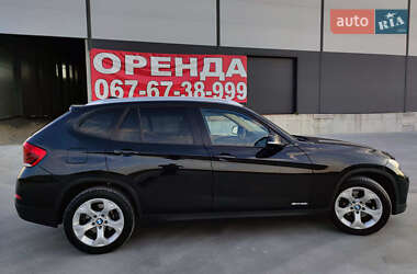 Позашляховик / Кросовер BMW X1 2014 в 