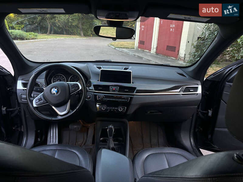 Внедорожник / Кроссовер BMW X1 2017 в Черкассах