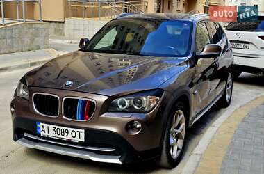 Внедорожник / Кроссовер BMW X1 2010 в 